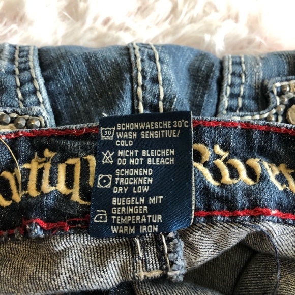 Antique Rivet Jeans 👖 - Picture 7 of 8